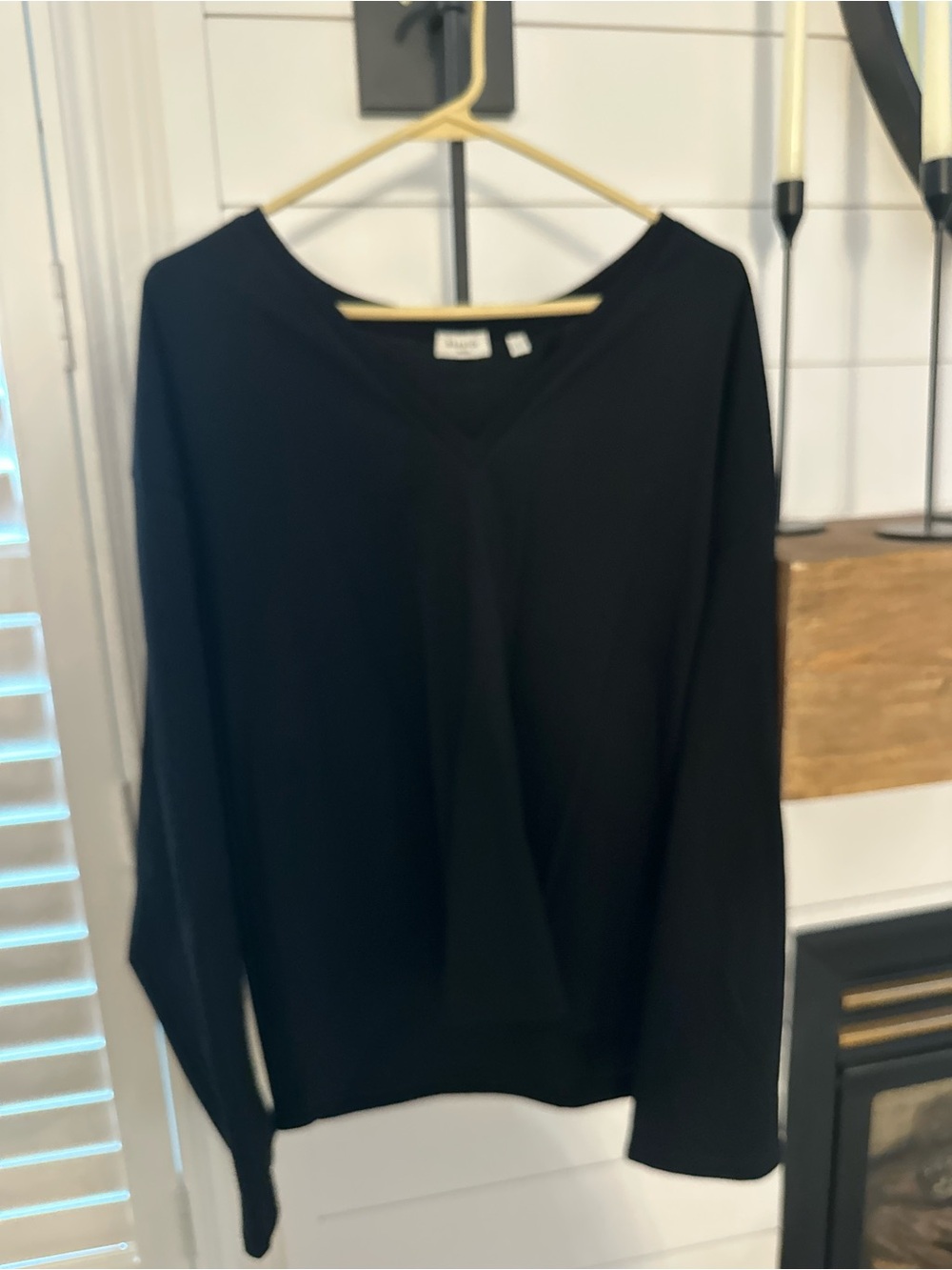 Babaton Black V-Neck Long Sleeve Top - Picture 2 of 5
